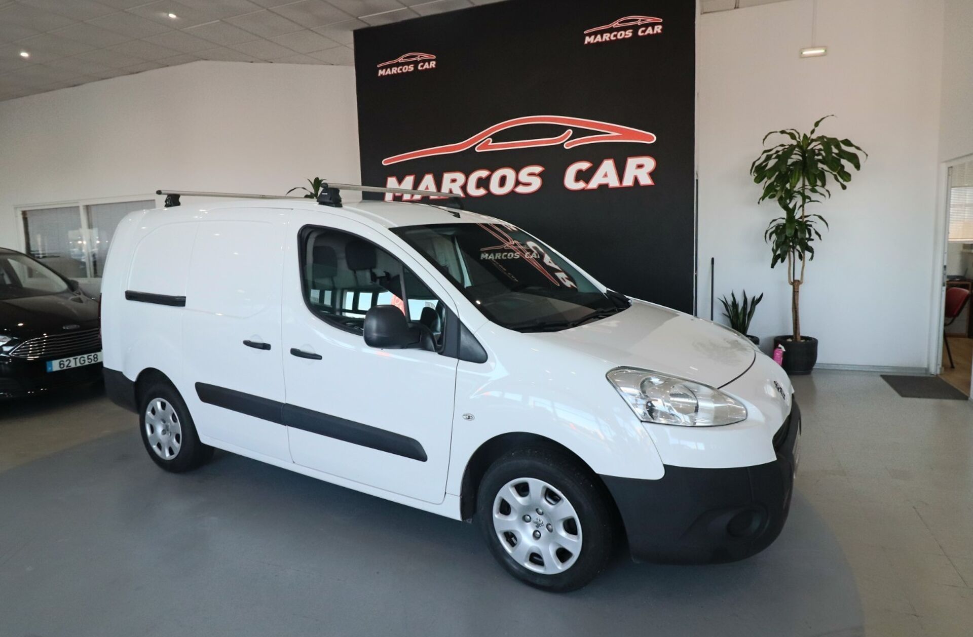 PEUGEOT Partner 1.6 BlueHDi Outdoor