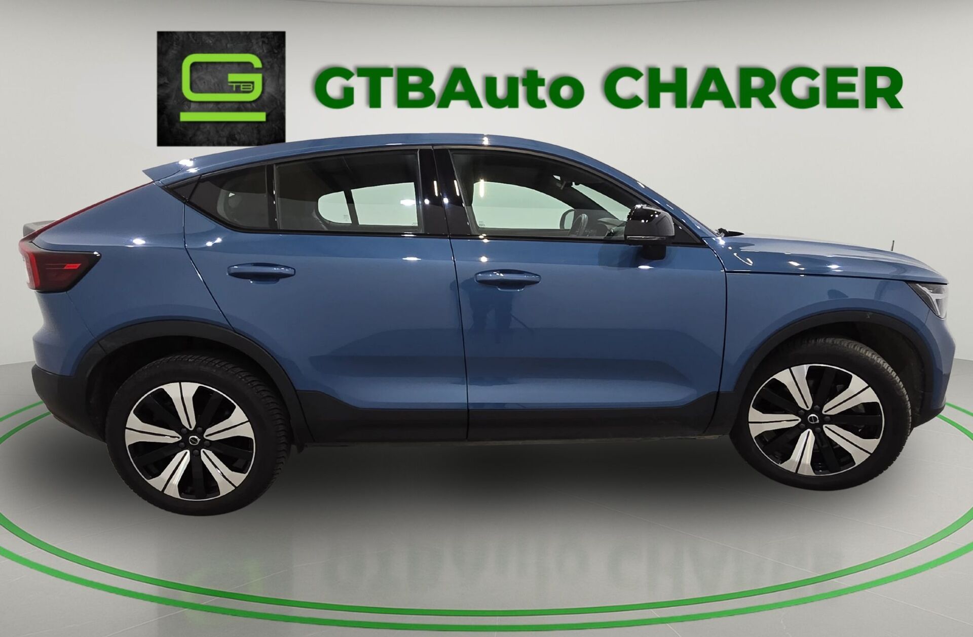 VOLVO C40 Recharge Plus