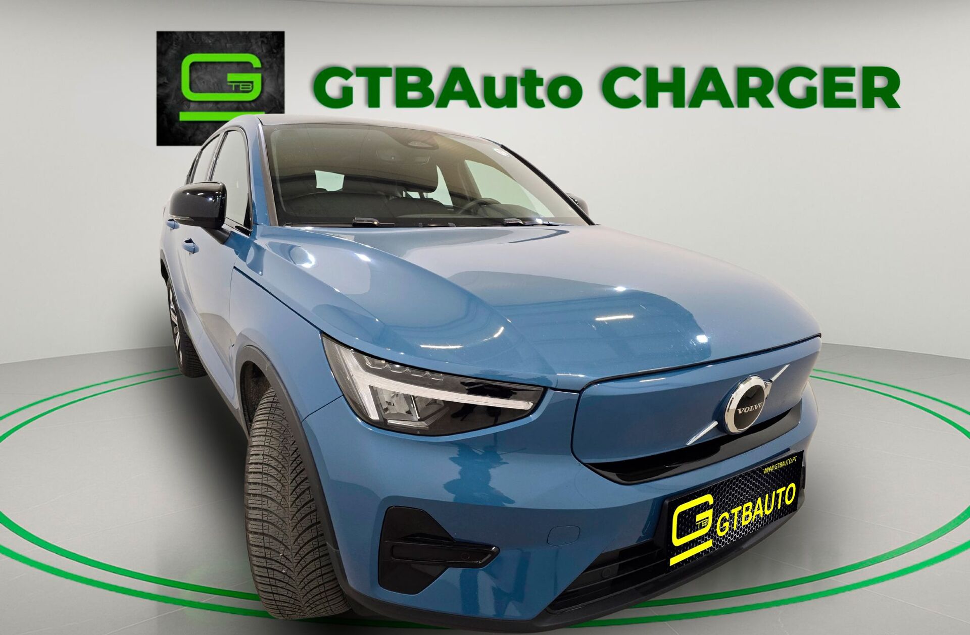 VOLVO C40 Recharge Plus