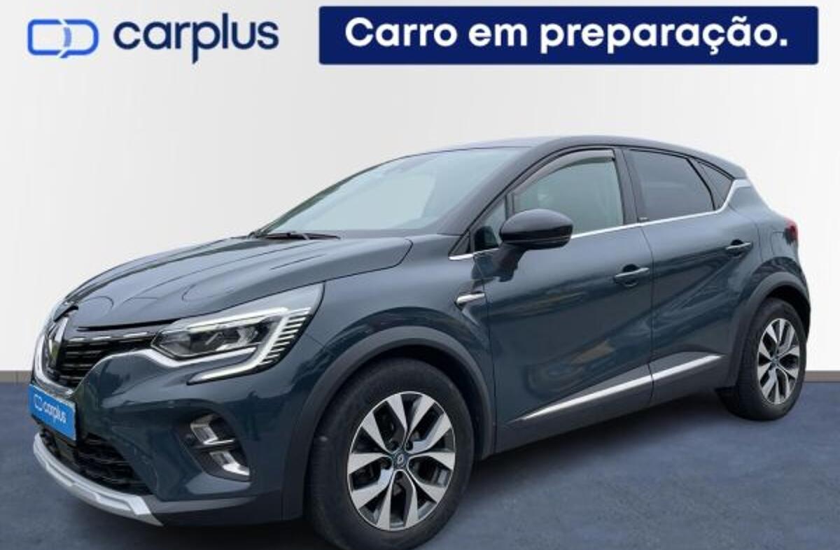 RENAULT Captur 1.6 E-Tech Plug-In Exclusive