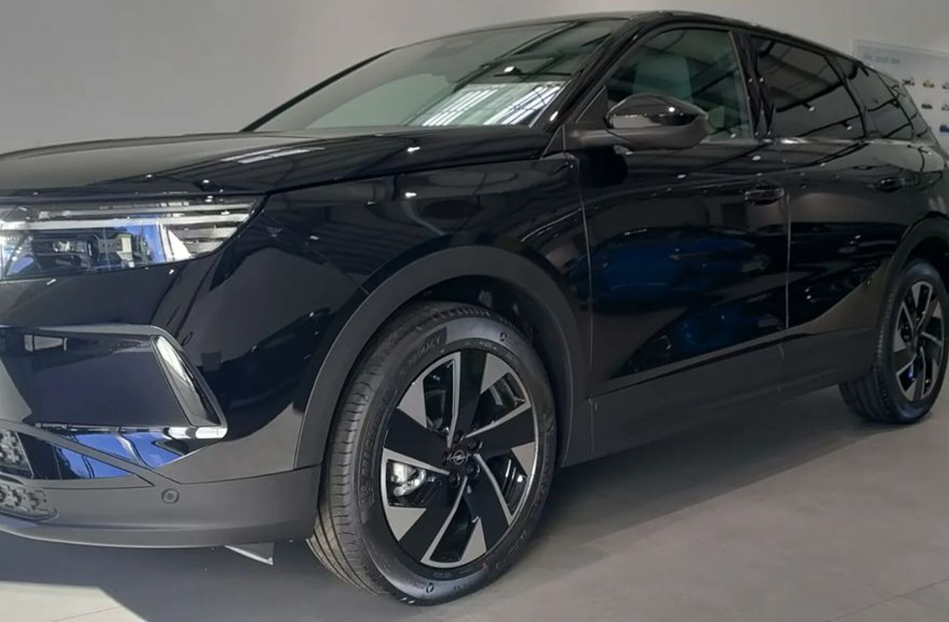 OPEL Grandland 1.2 Hybrid GS eDCT