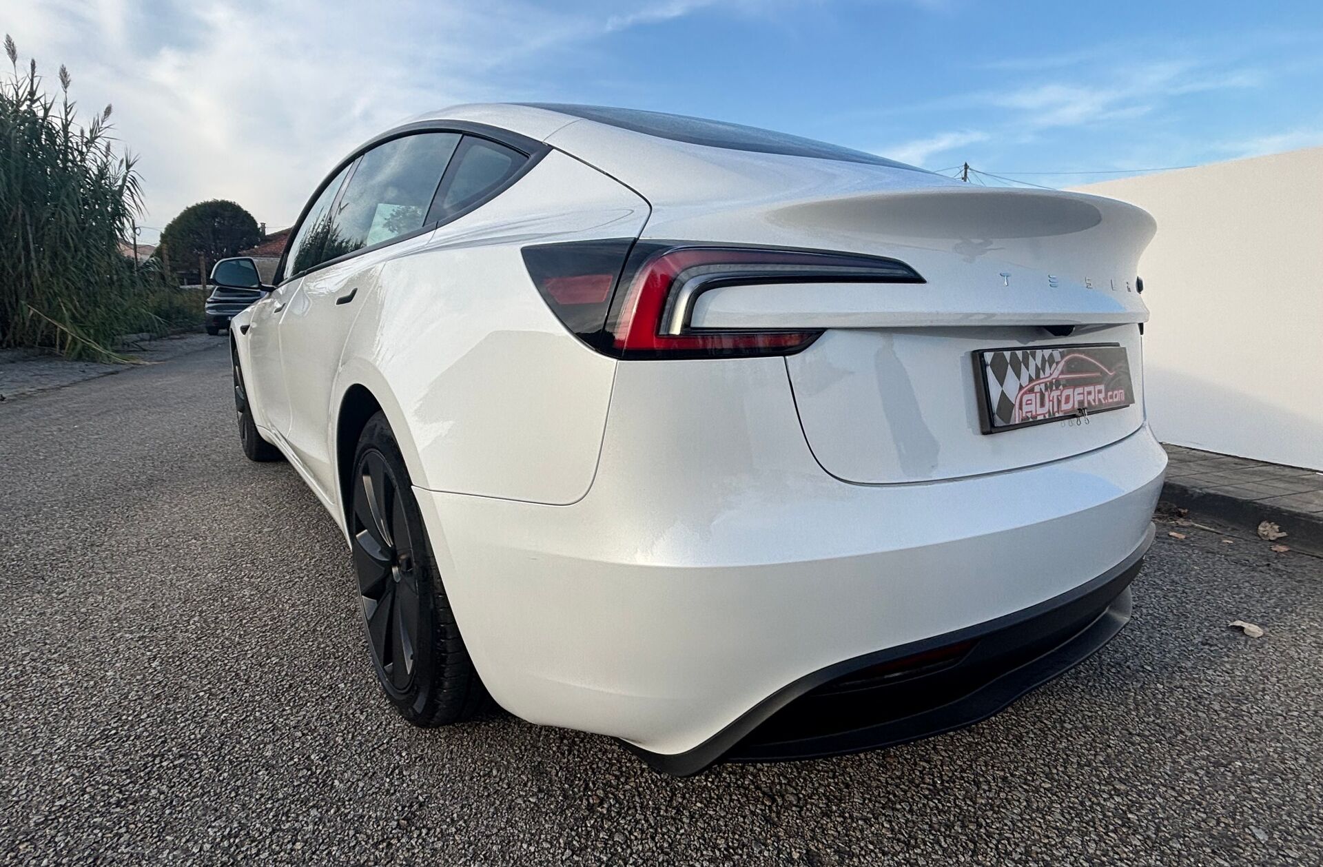 TESLA Model 3 Long Range Tração Traseira