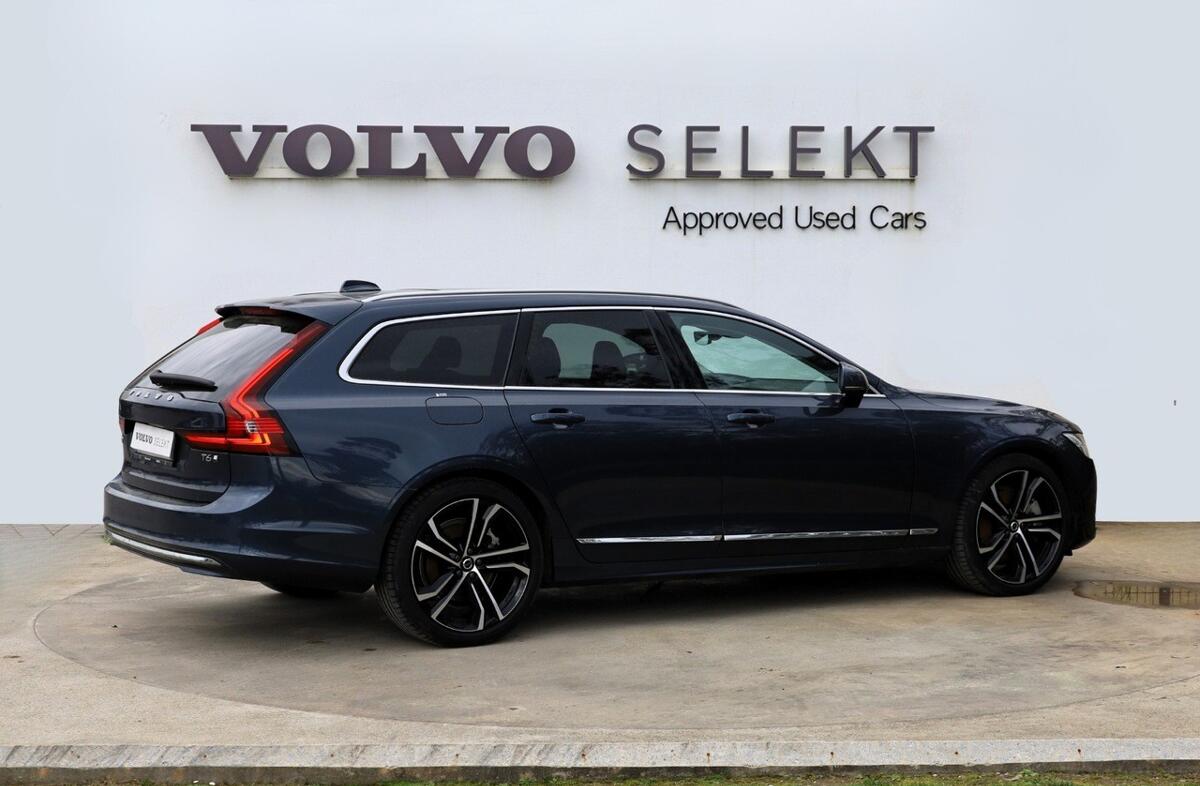 VOLVO V90 2.0 T6 PHEV Plus Bright AWD