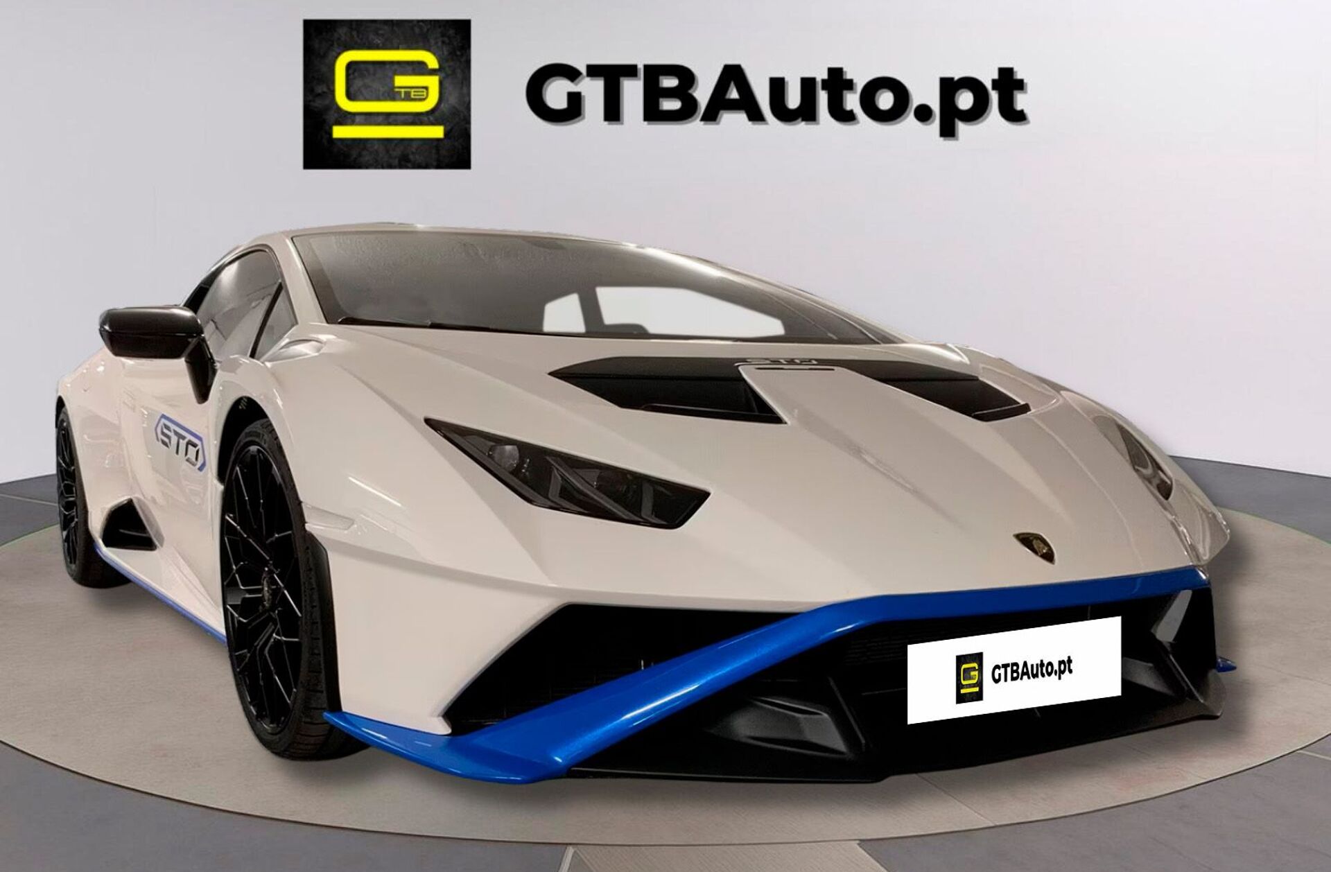 LAMBORGHINI Huracán STO