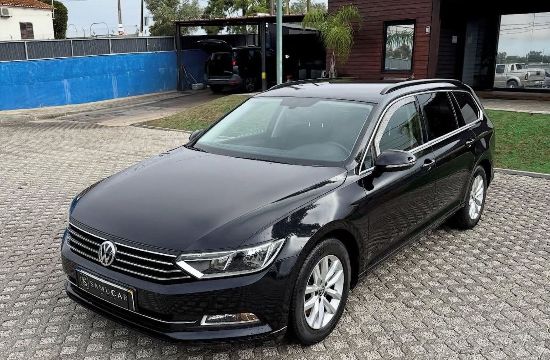 VOLKSWAGEN Passat 2.0 TDi Confortline