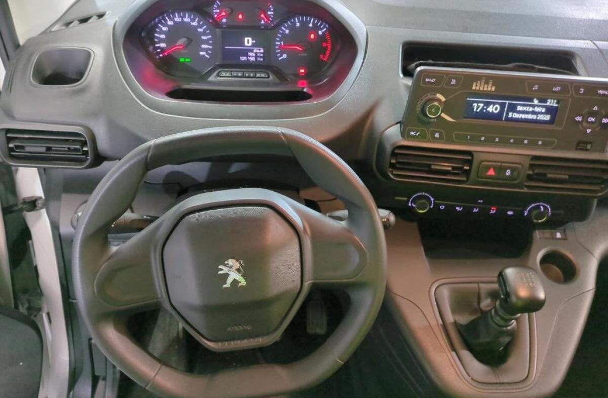 PEUGEOT Partner 1.5 BlueHDi Standard