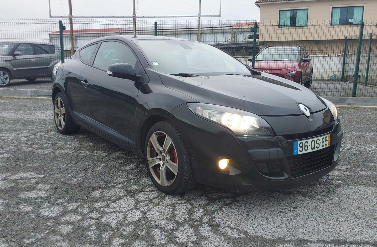 RENAULT Mégane Coupé 1.5 dCi Dynamique