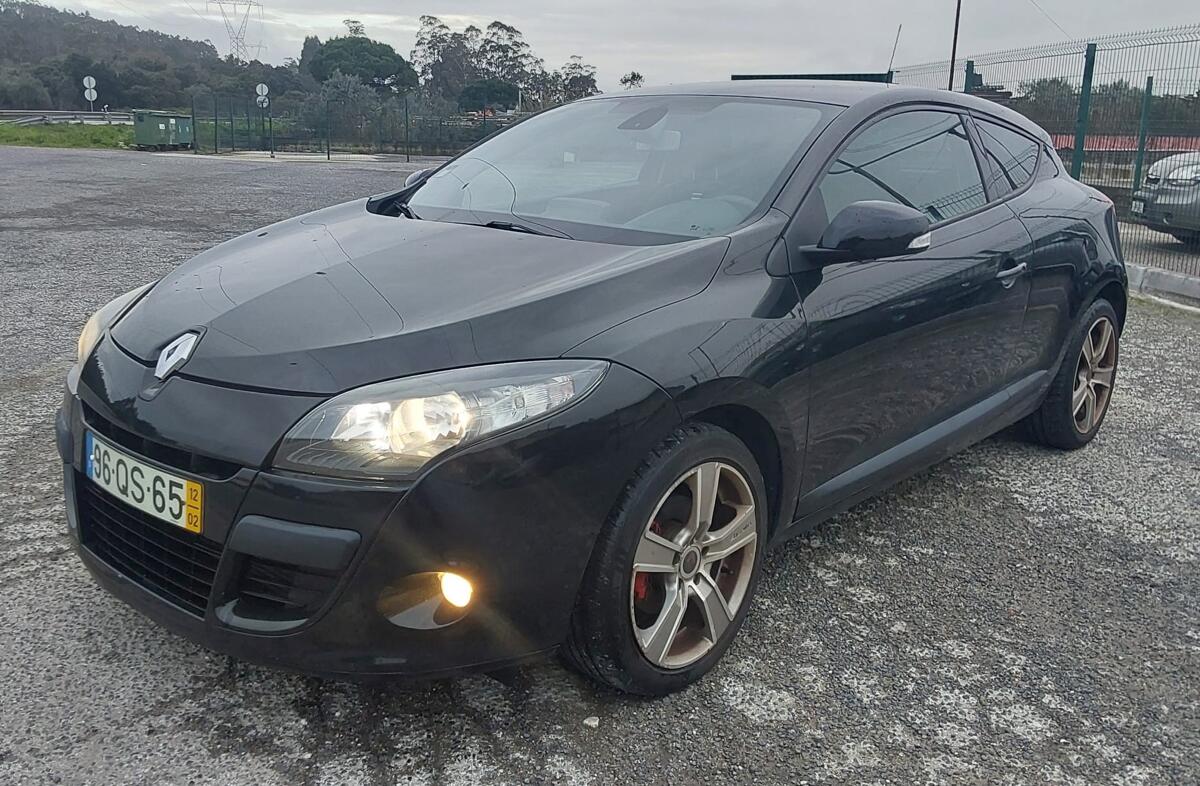 RENAULT Mégane Coupé 1.5 dCi Dynamique