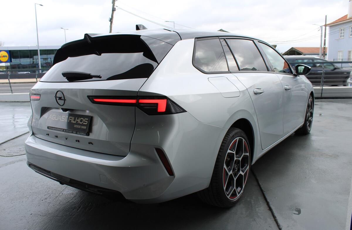 OPEL Astra 1.5 D GS Aut.