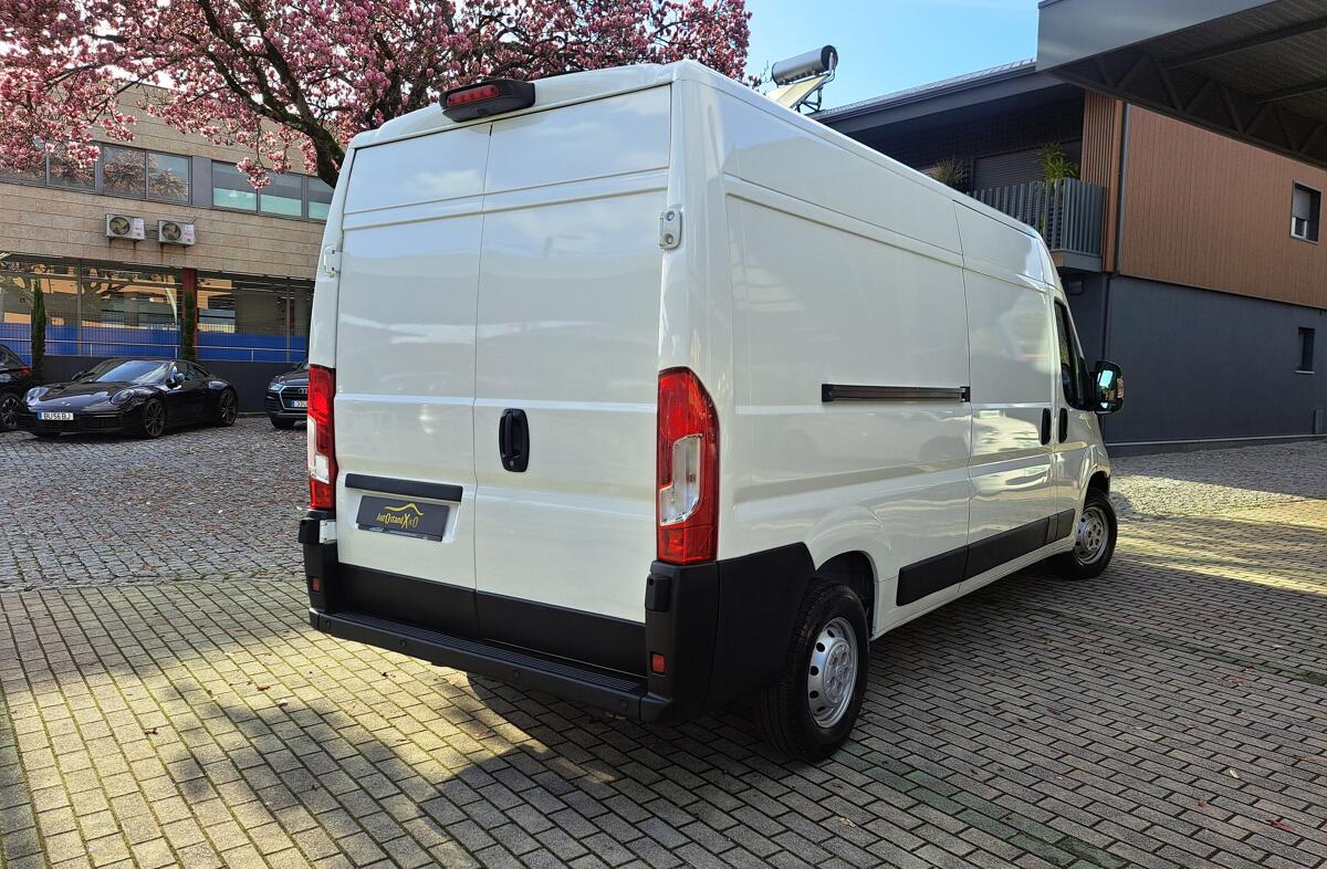 CITROEN Jumper 2.2 BlueHDi 35 L3H2 Club