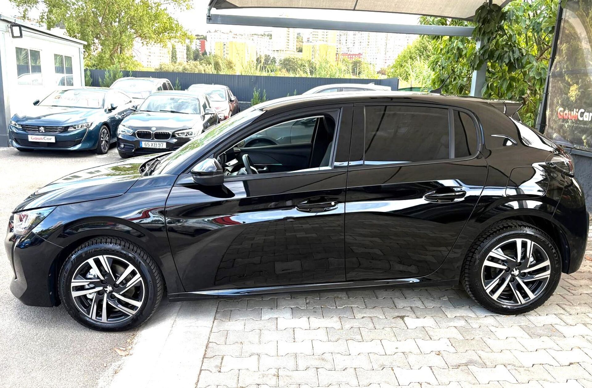 PEUGEOT 208 1.5 BlueHDi Allure Pack