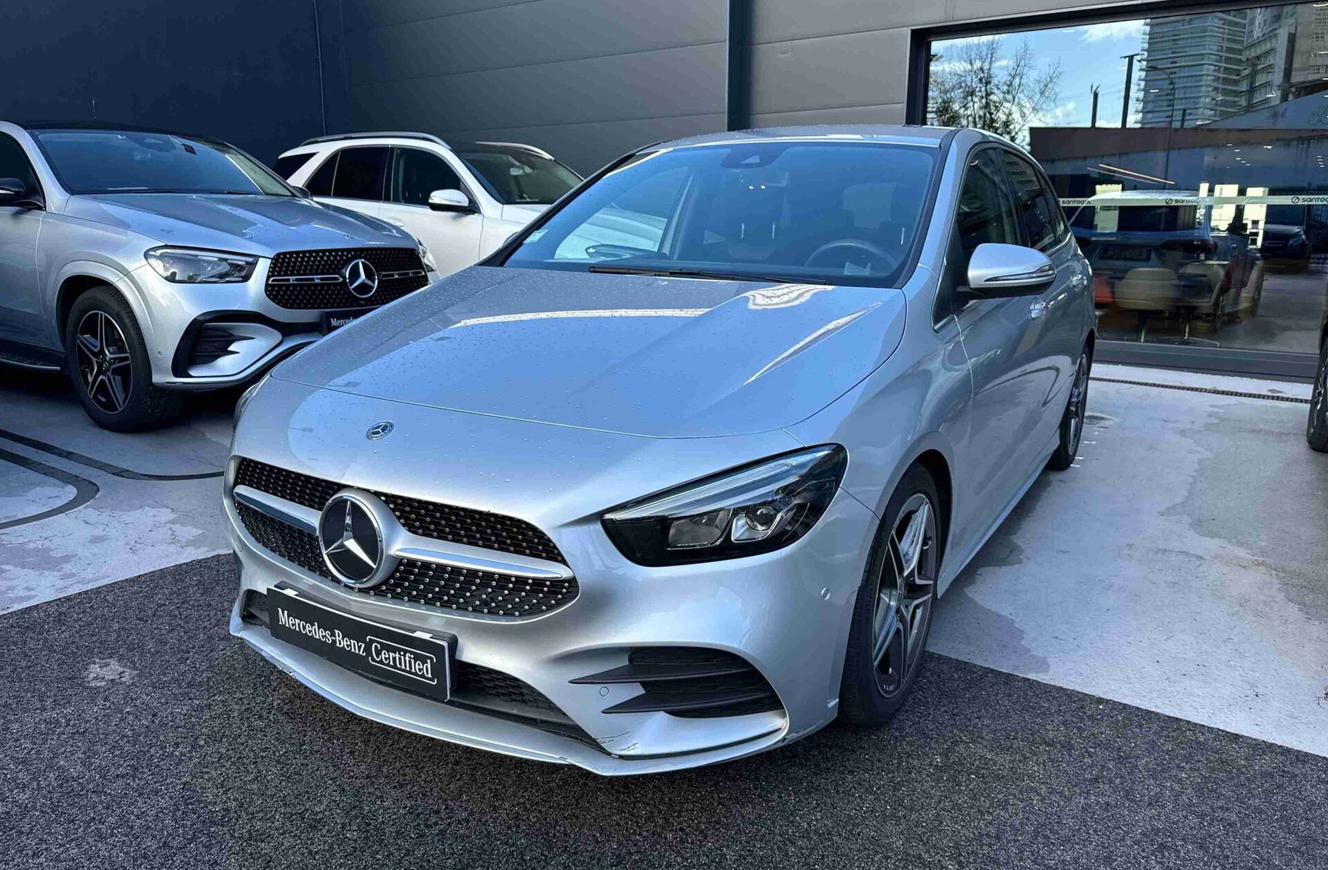 MERCEDES Classe B B 180 B 180 d AMG Line Aut.