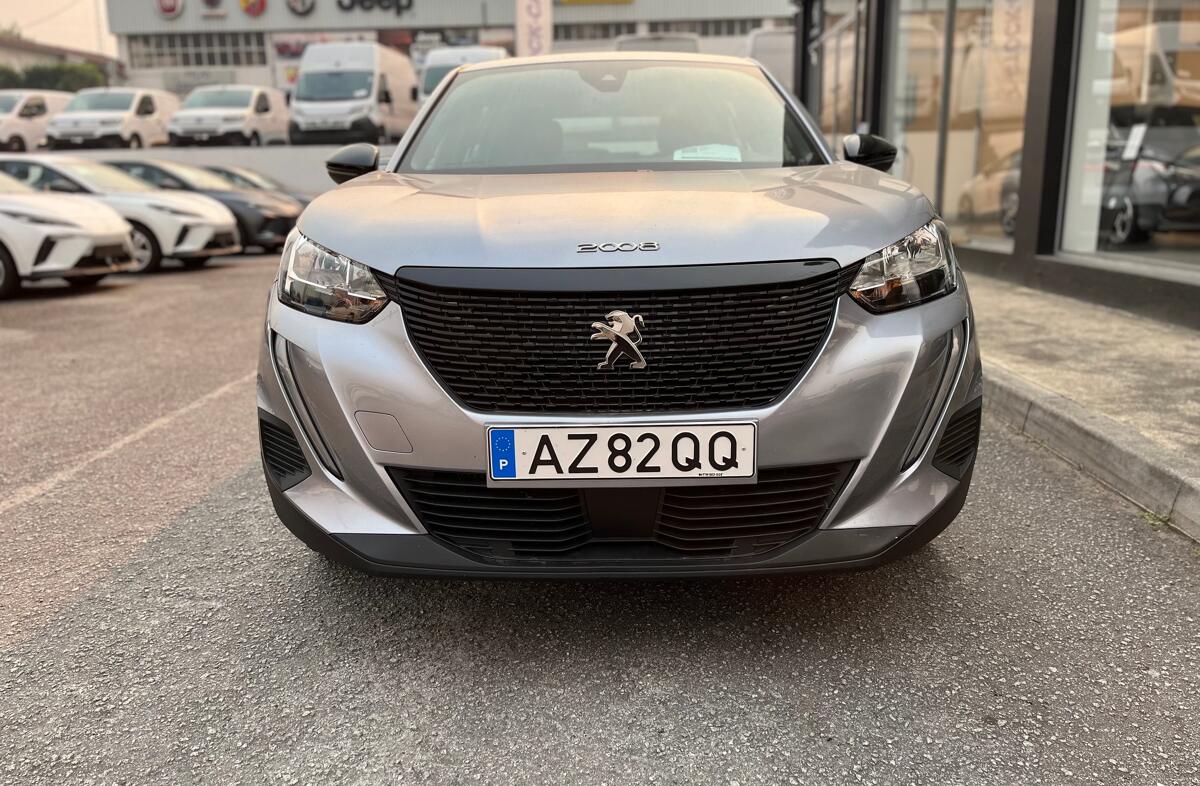 PEUGEOT 2008 1.2 PureTech Active Pack