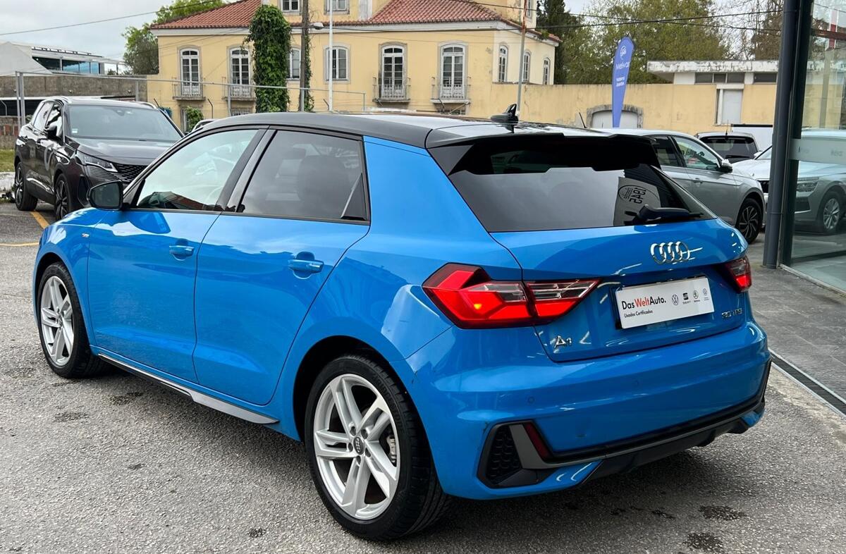 AUDI A1 SB 30 TFSI S line