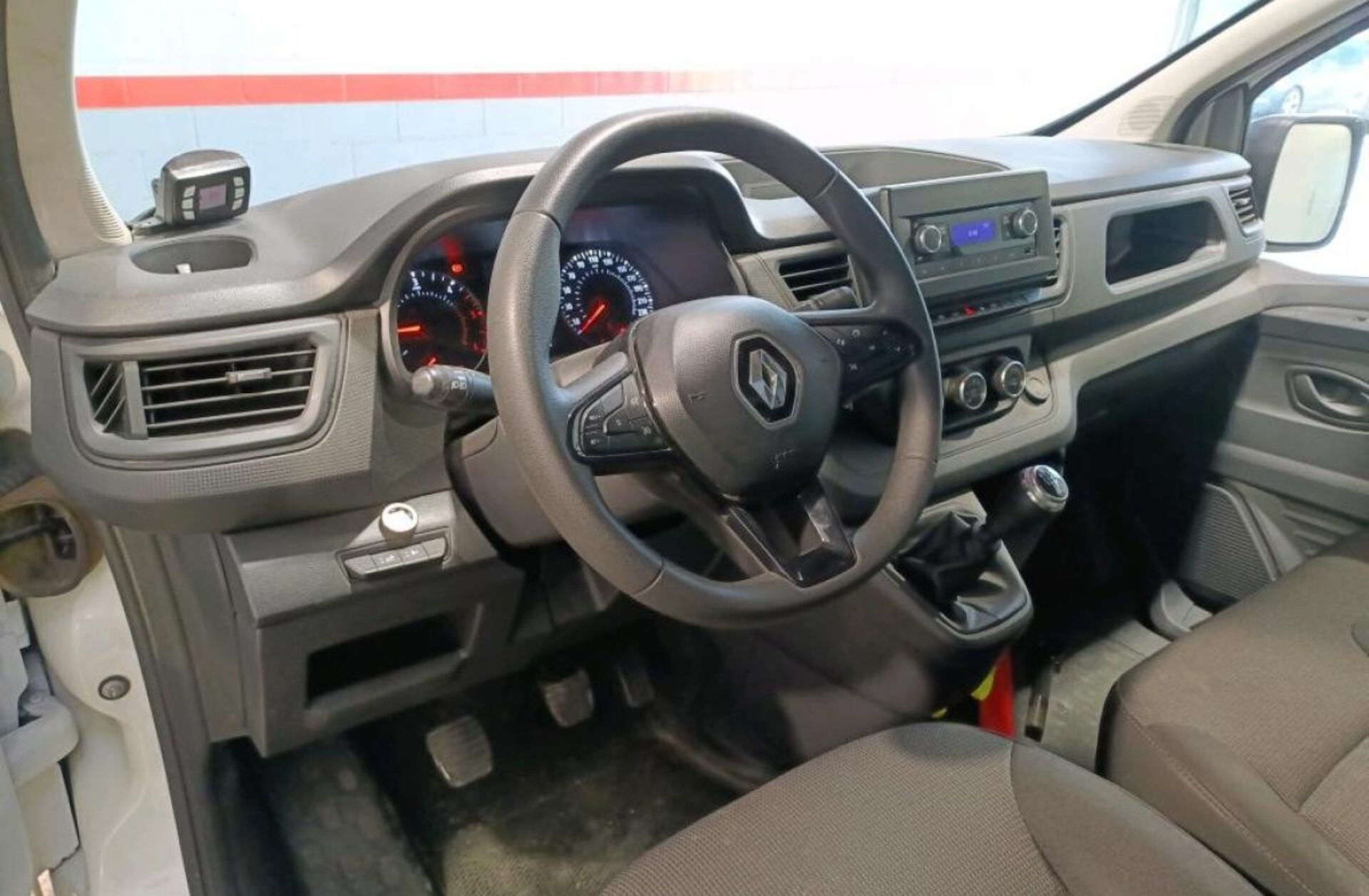 RENAULT Trafic 2.0 Blue dCi L2H1 IP