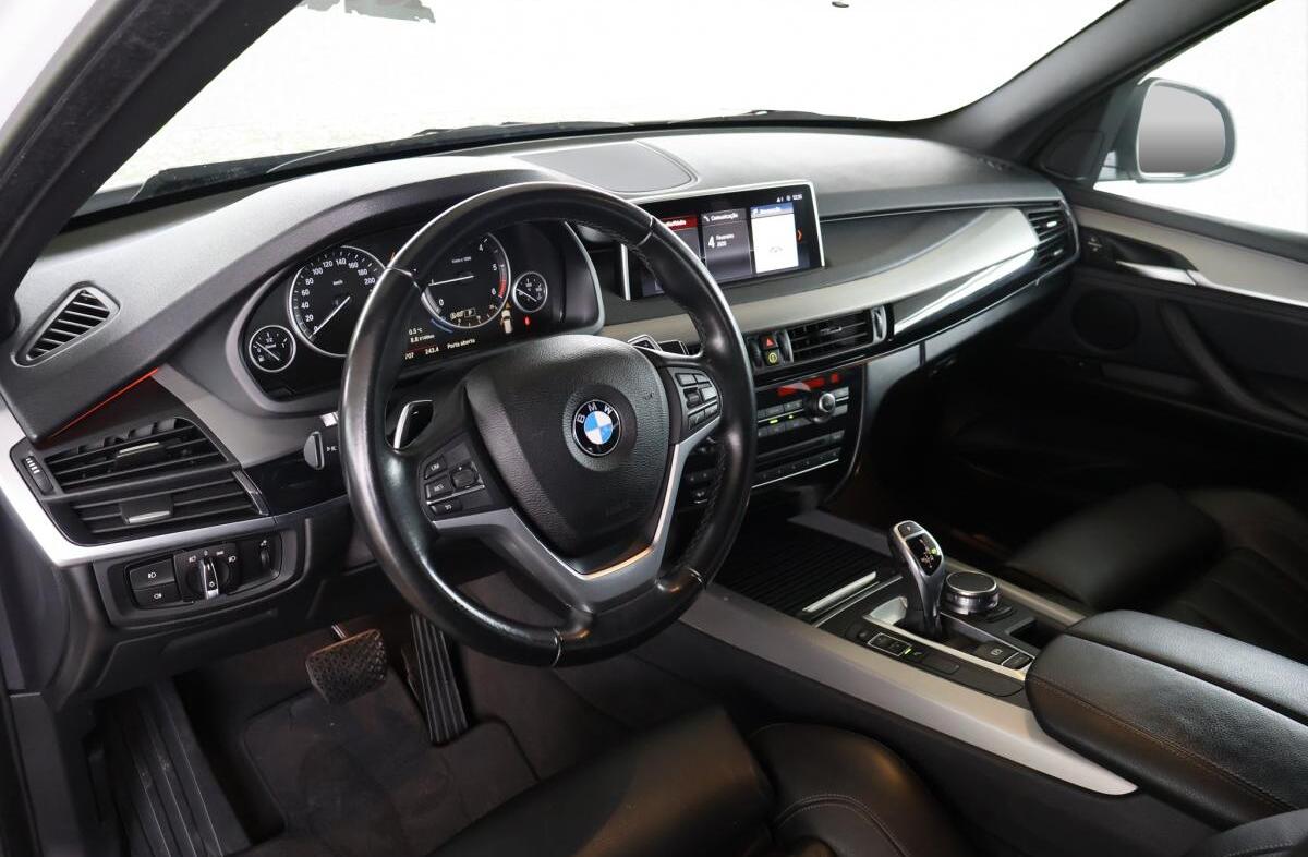 BMW X5 25 d sDrive Comfort 7L