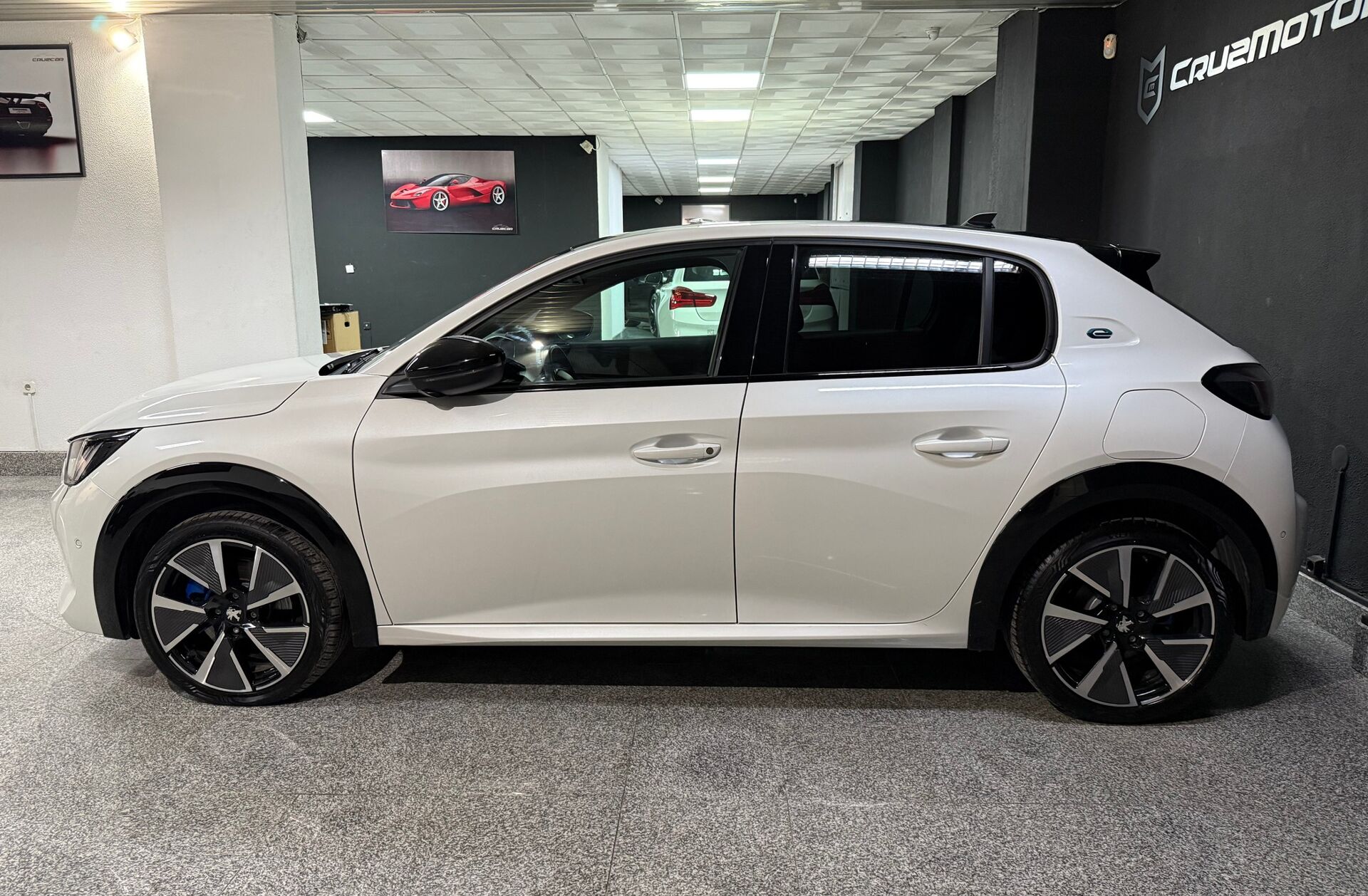 PEUGEOT 208 e- 50 kWh Active