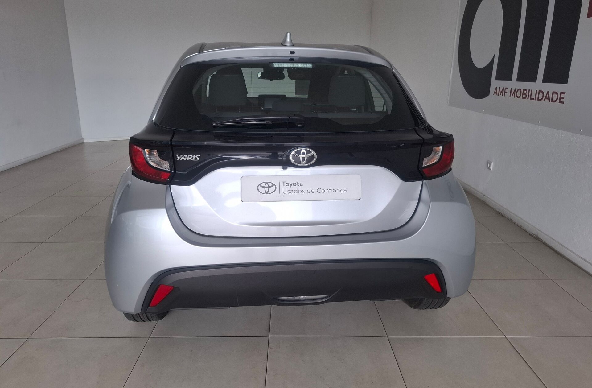 TOYOTA Yaris 1.0 VVT-i Comfort Plus