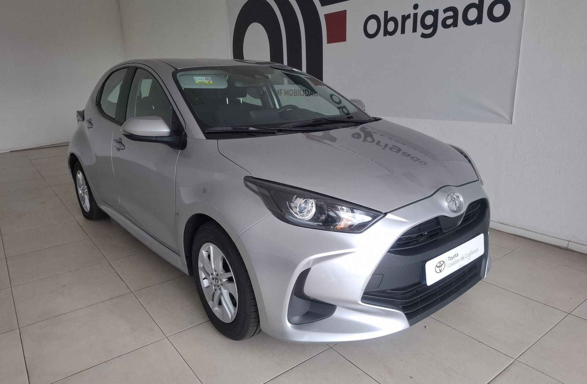 TOYOTA Yaris 1.0 VVT-i Comfort Plus