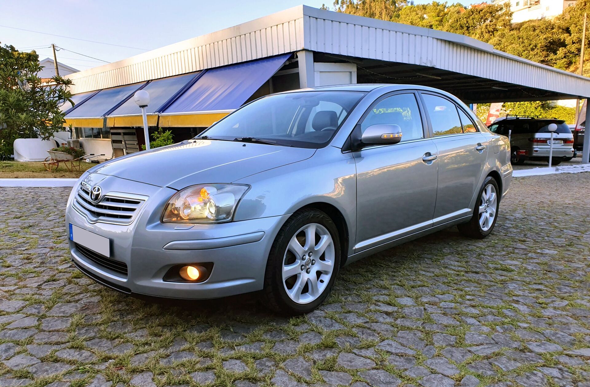 TOYOTA Avensis SW 2.0 D-4D Sol