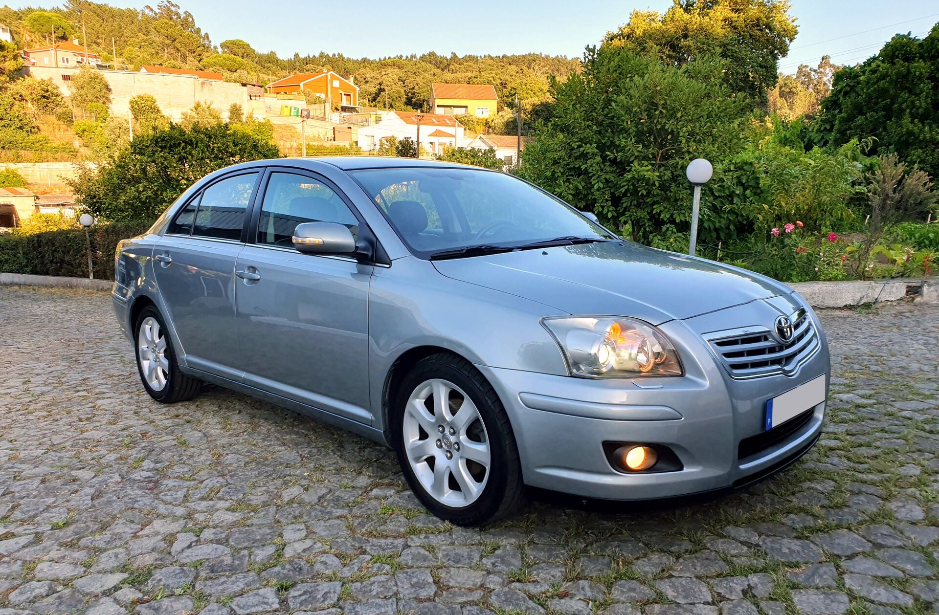 TOYOTA Avensis SW 2.0 D-4D Sol