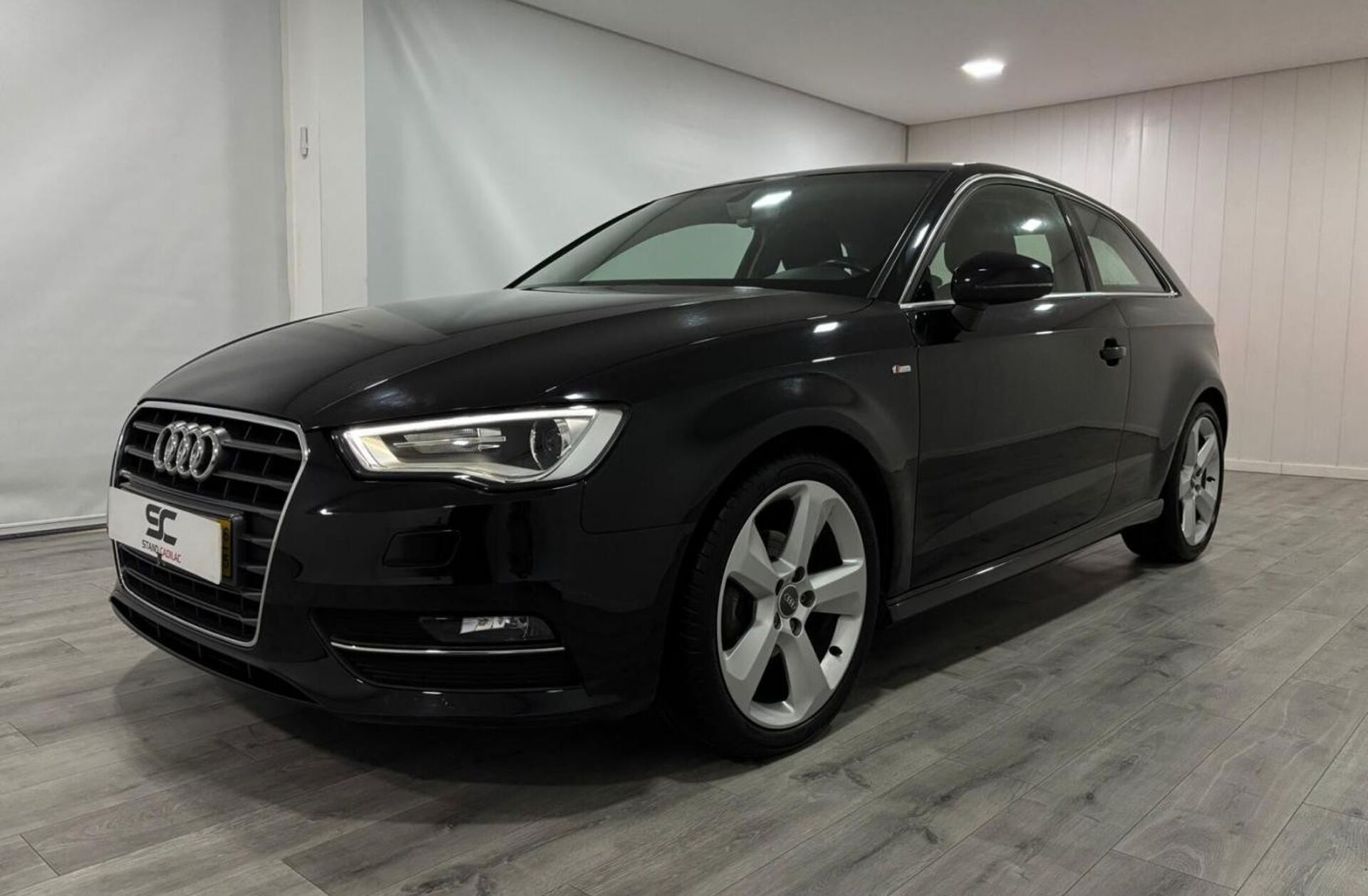 AUDI A3 1.6 TDI S-line