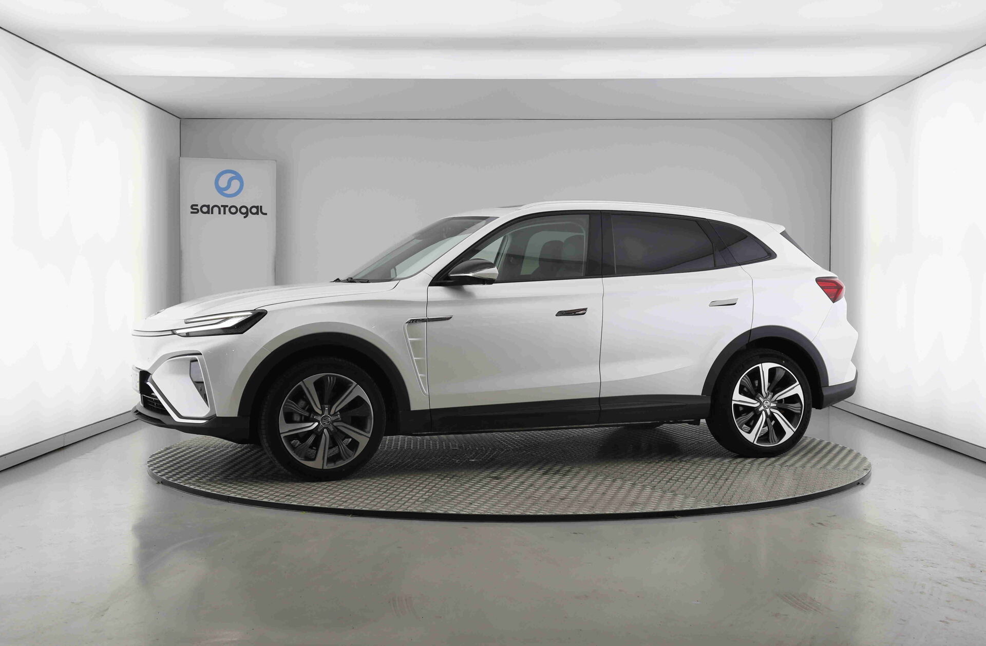 MG Marvel R 70 kWh Luxury