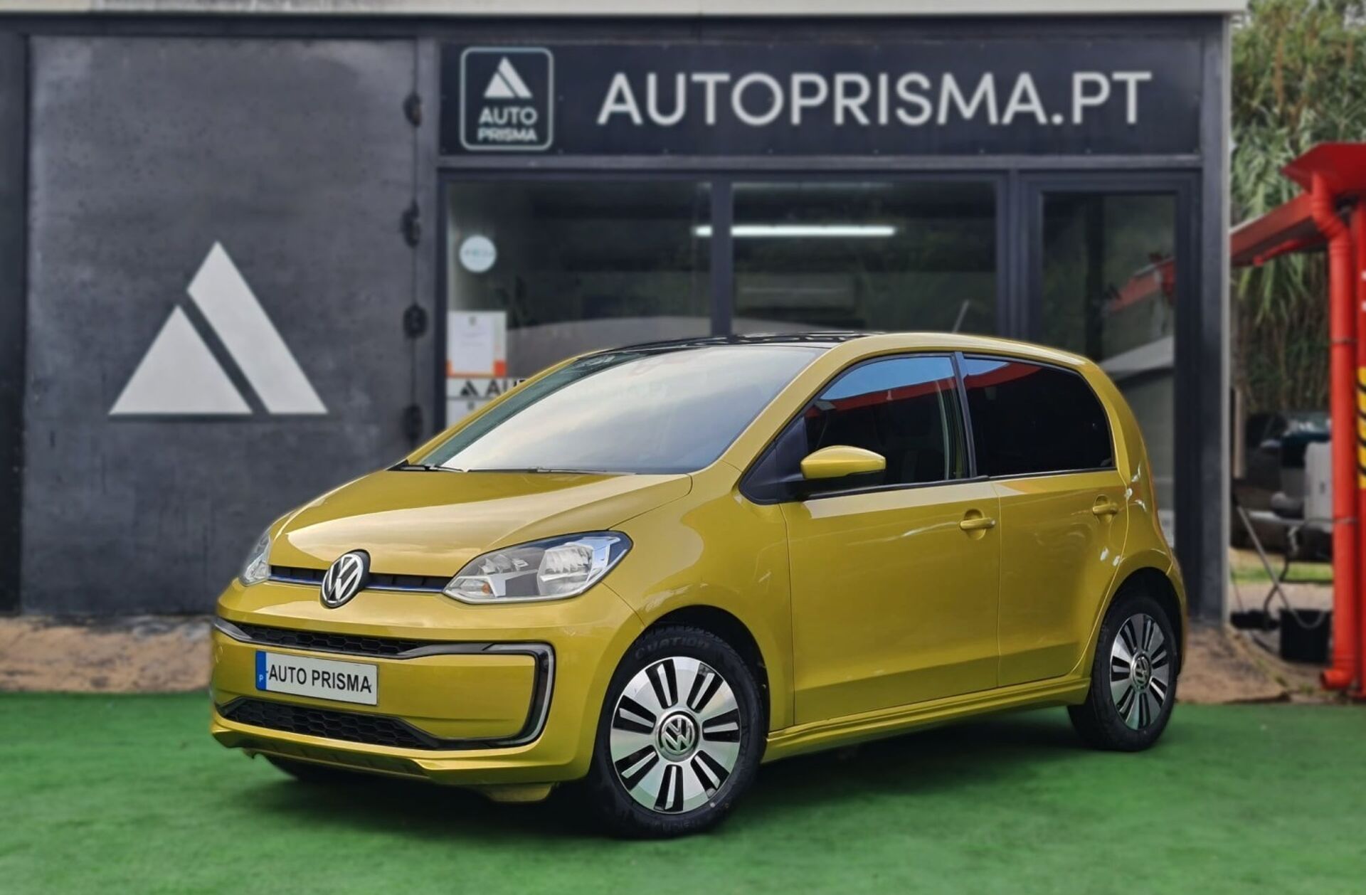 VOLKSWAGEN Up e-! AC/DC