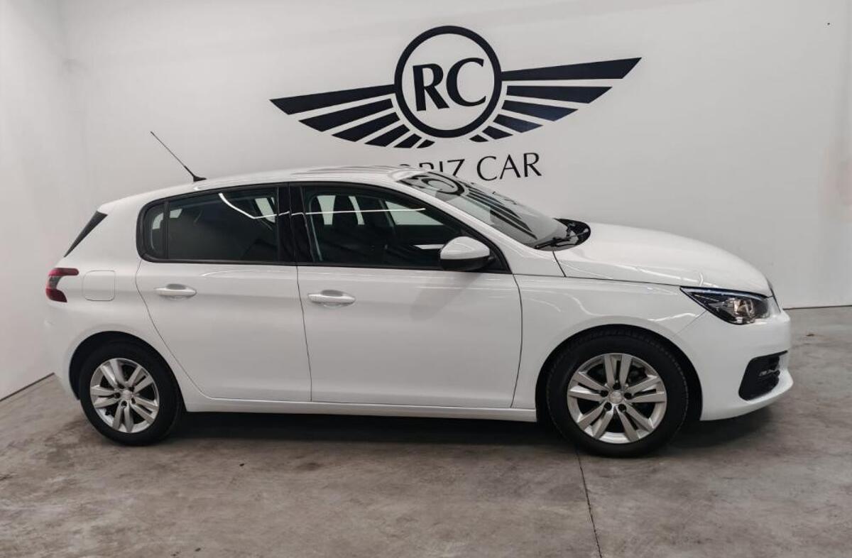 PEUGEOT 308 1.5 BlueHDi Allure