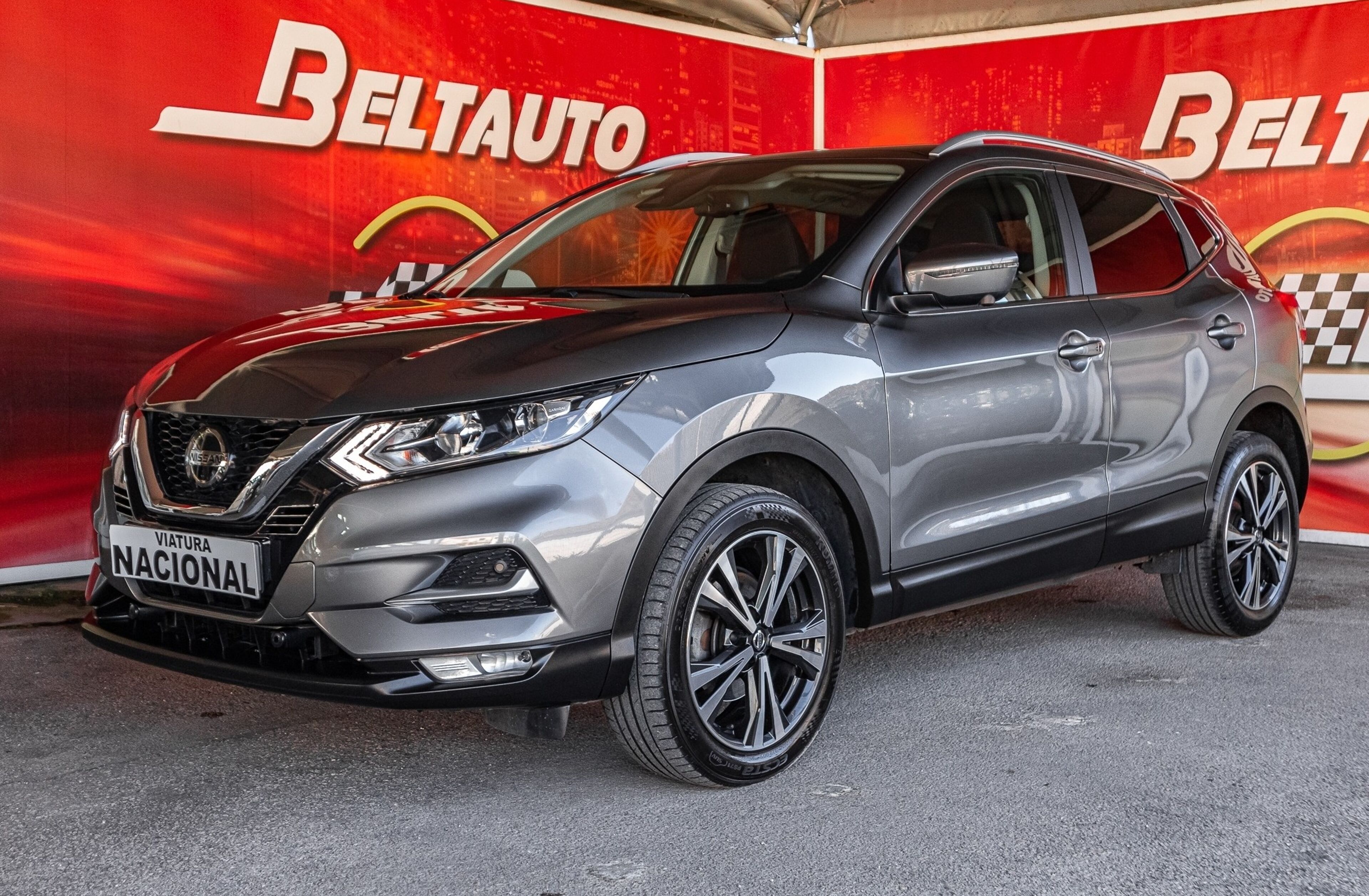 NISSAN Qashqai 1.5 dCi N-Connecta J18
