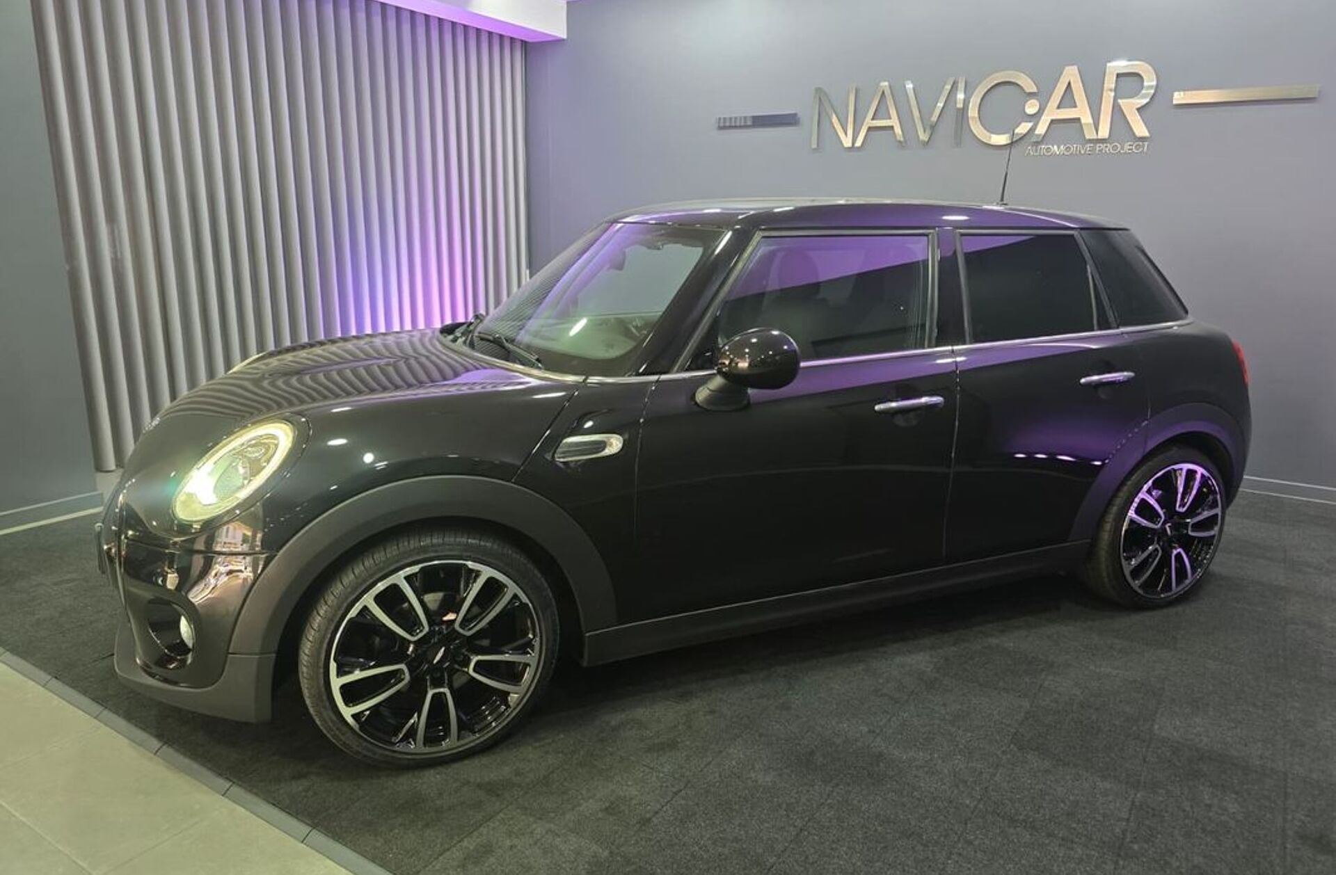 MINI Mini Cooper D Auto