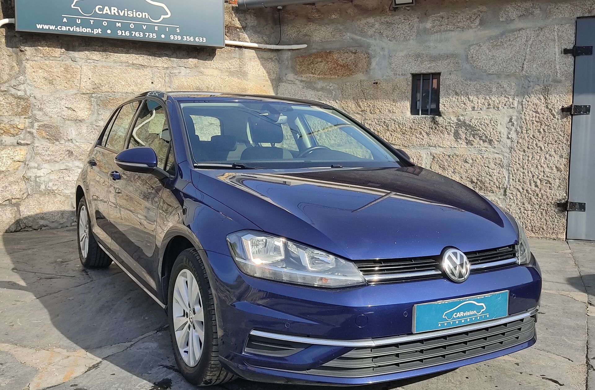 VOLKSWAGEN Golf 1.0 TSI Stream