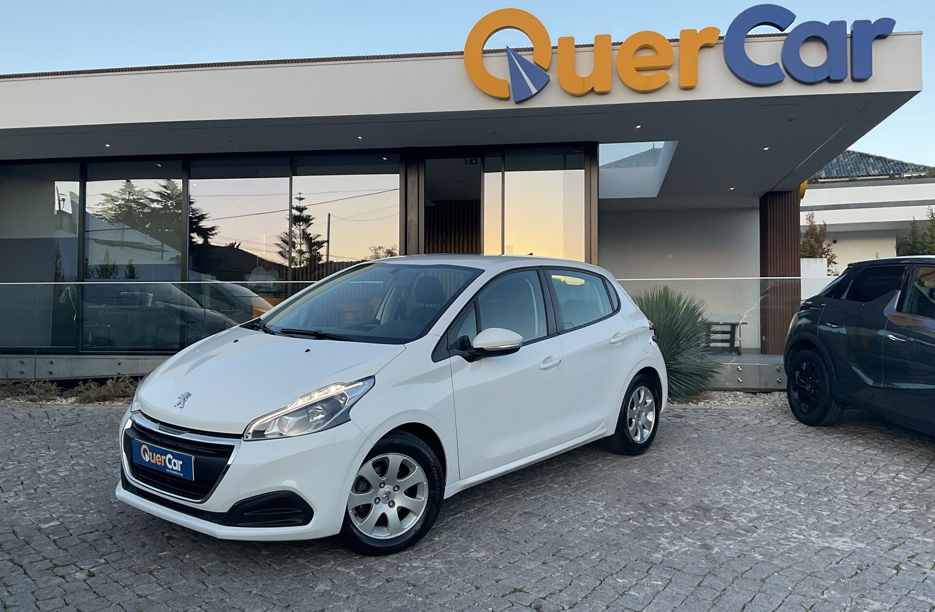 PEUGEOT 208 1.6 BlueHDi Active