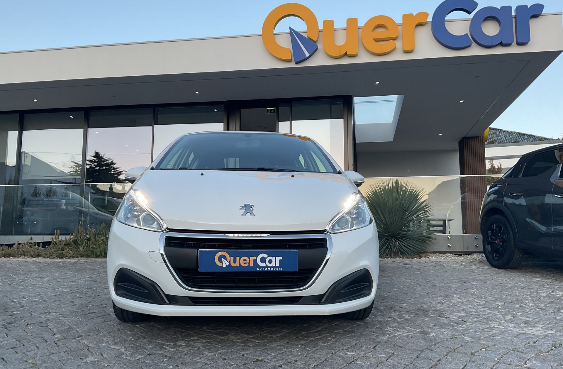 PEUGEOT 208 1.5 BlueHDi Active