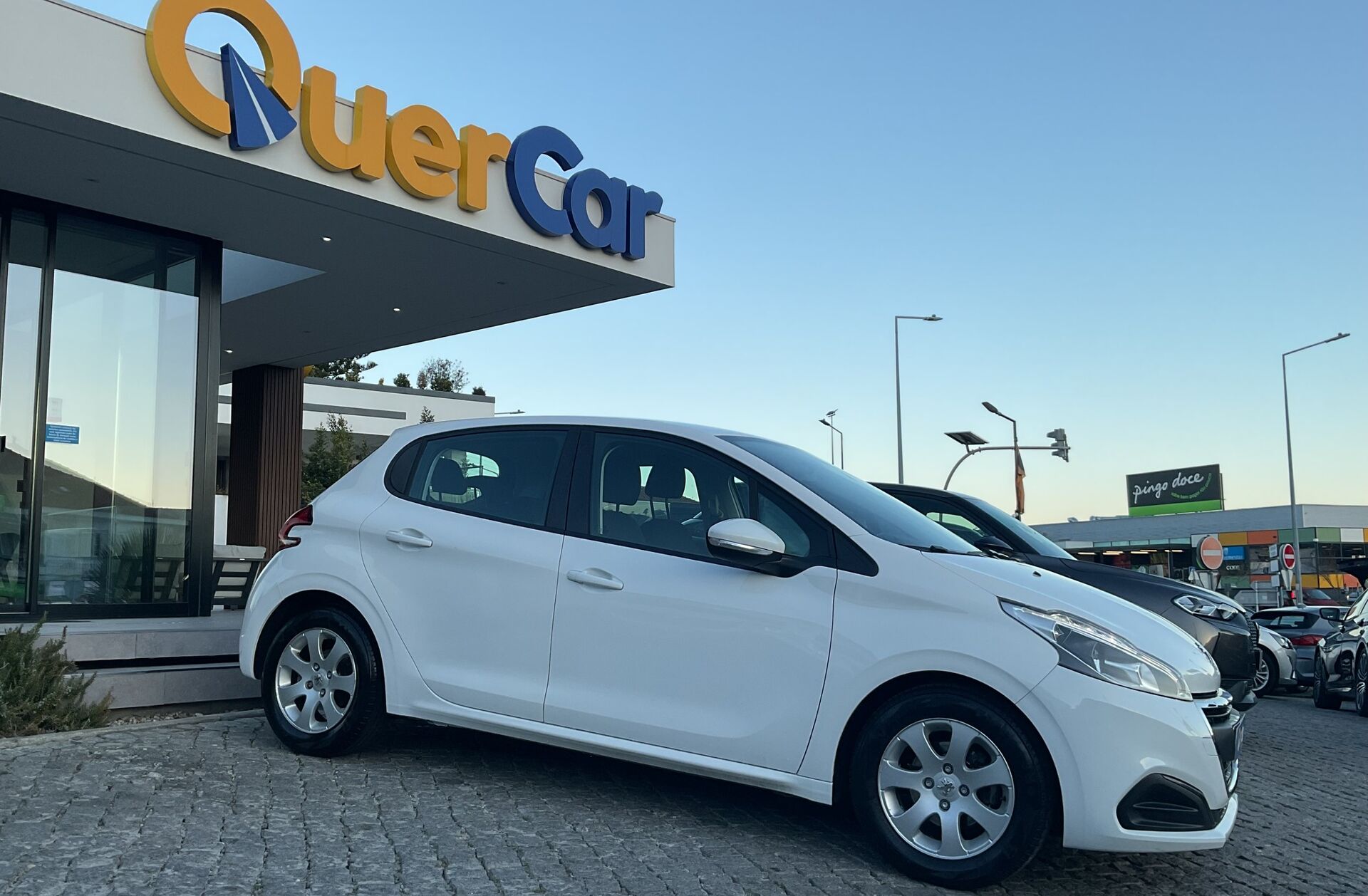PEUGEOT 208 1.5 BlueHDi Active