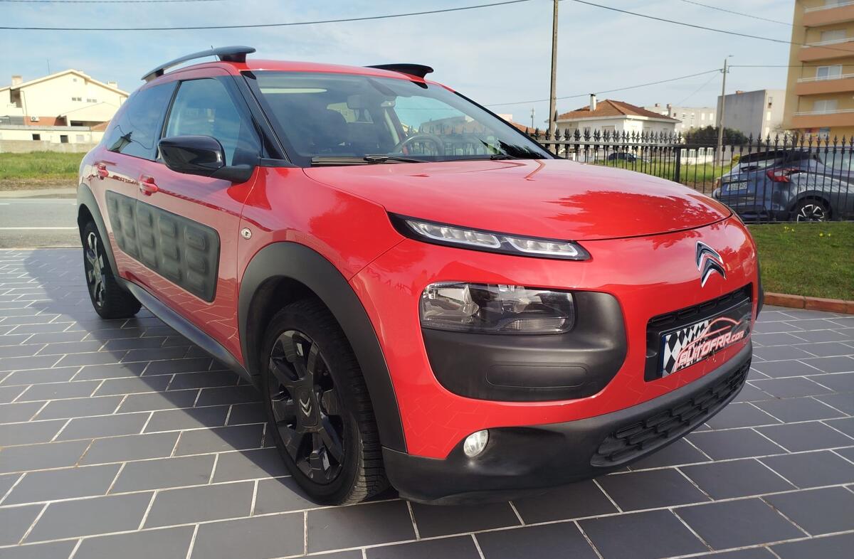 CITROEN C4 Cactus 1.2 PureTech Shine