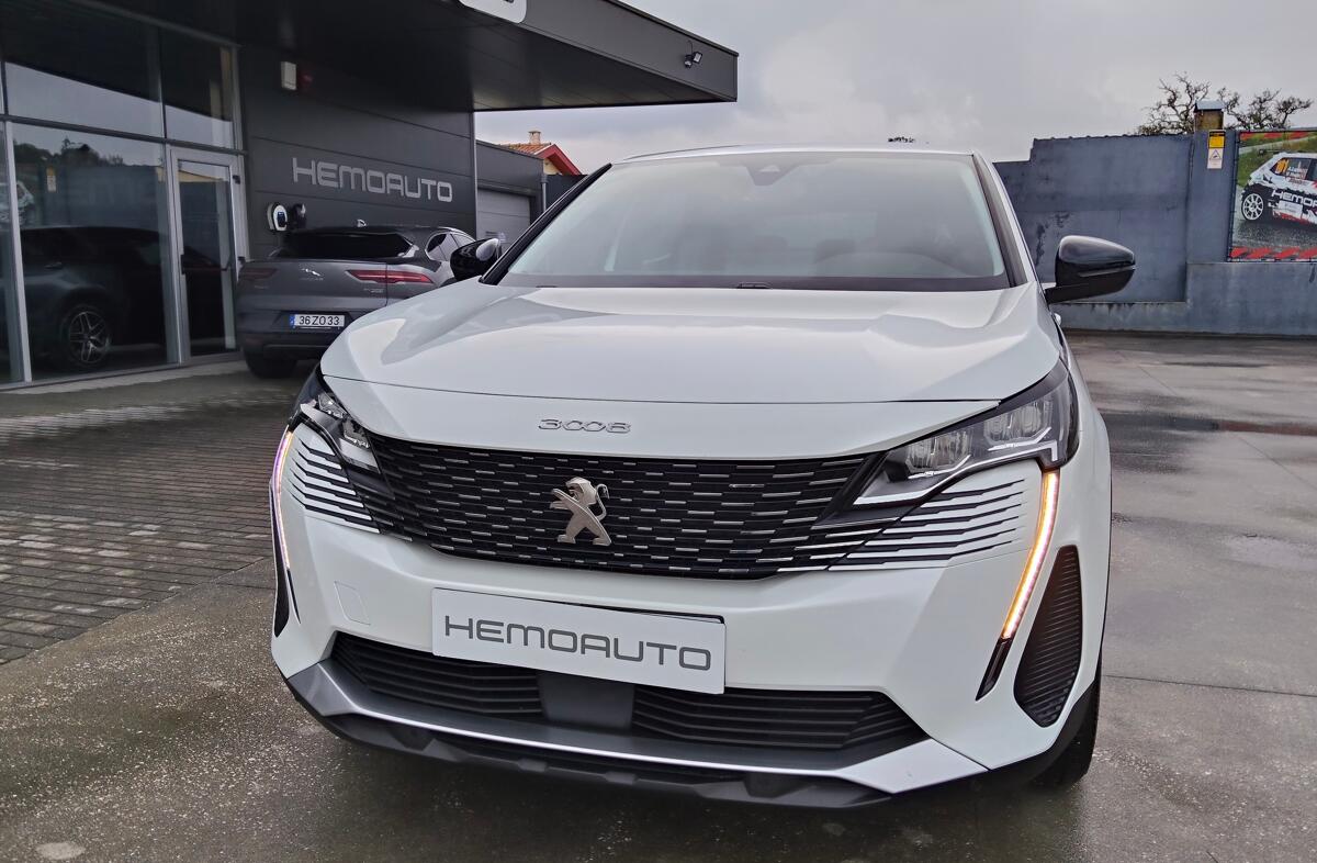 PEUGEOT 3008 1.5 BlueHDi Active Pack