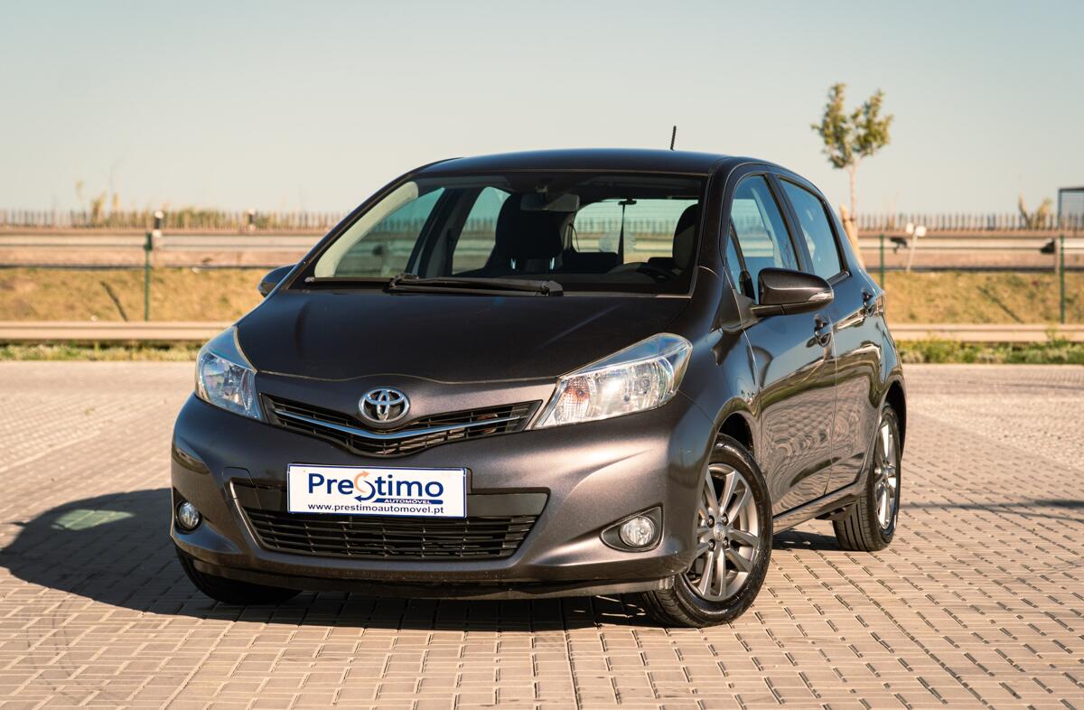TOYOTA Yaris 1.33 VVT-i Comfort+P.Style