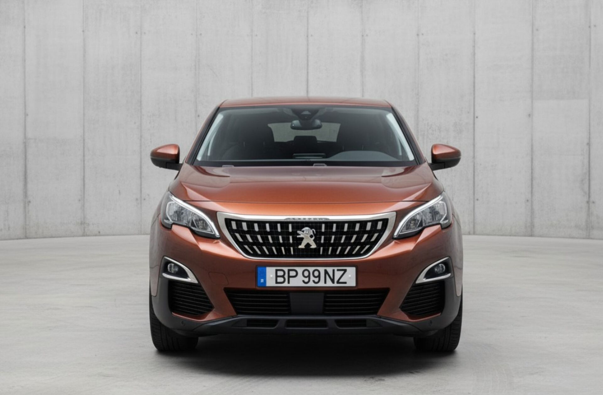 PEUGEOT 3008 1.2 PureTech Allure EAT8