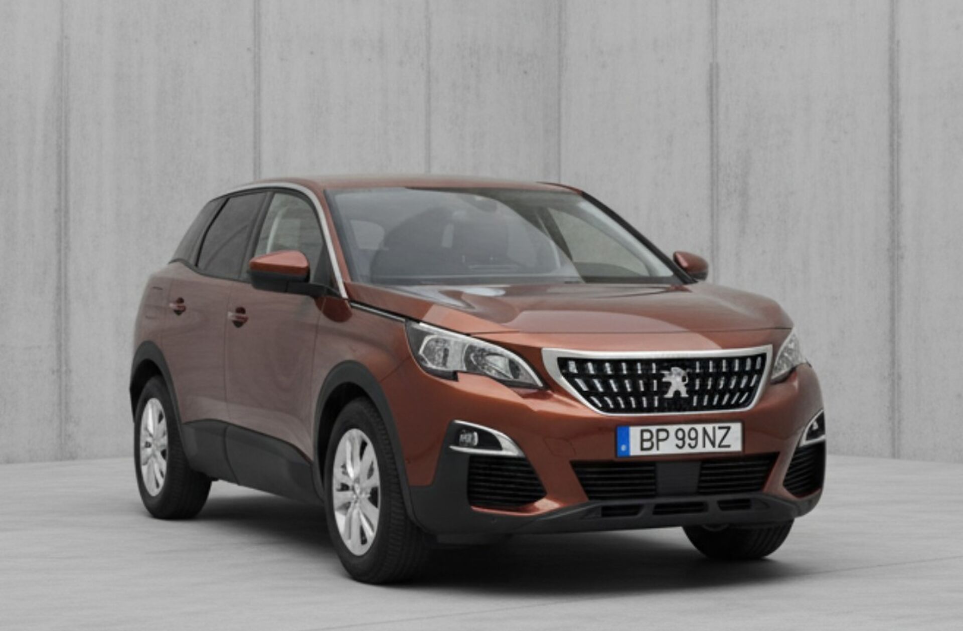 PEUGEOT 3008 1.2 PureTech Allure EAT8
