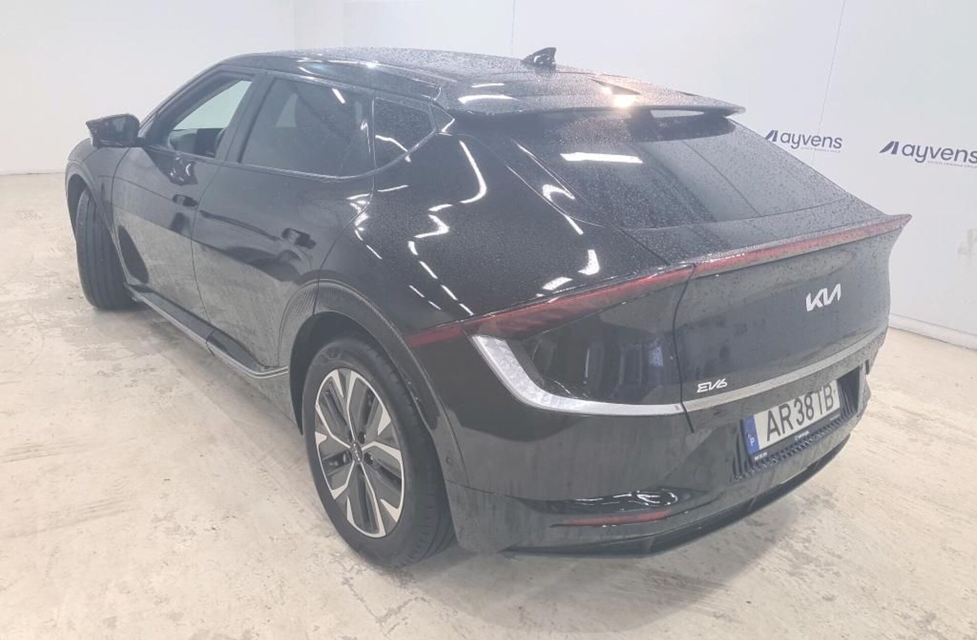 KIA EV6 77.4 kWh Earth