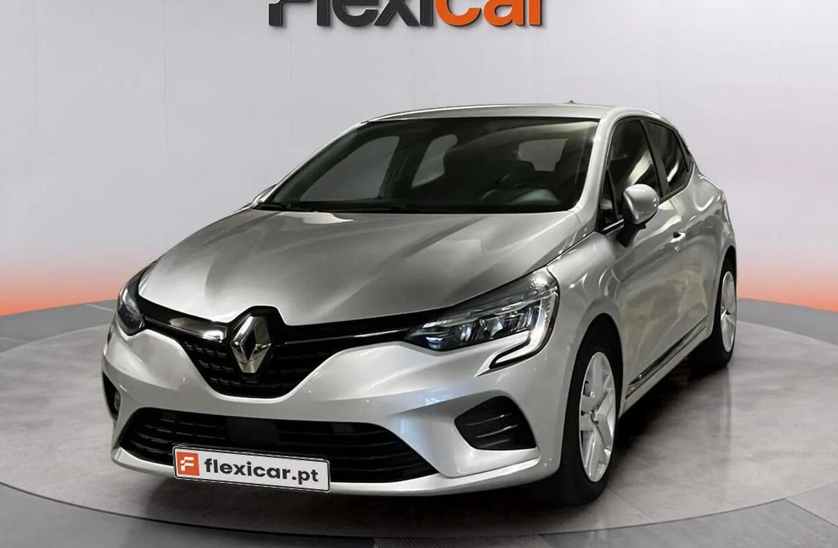 RENAULT Clio 1.6 E-Tech Intens
