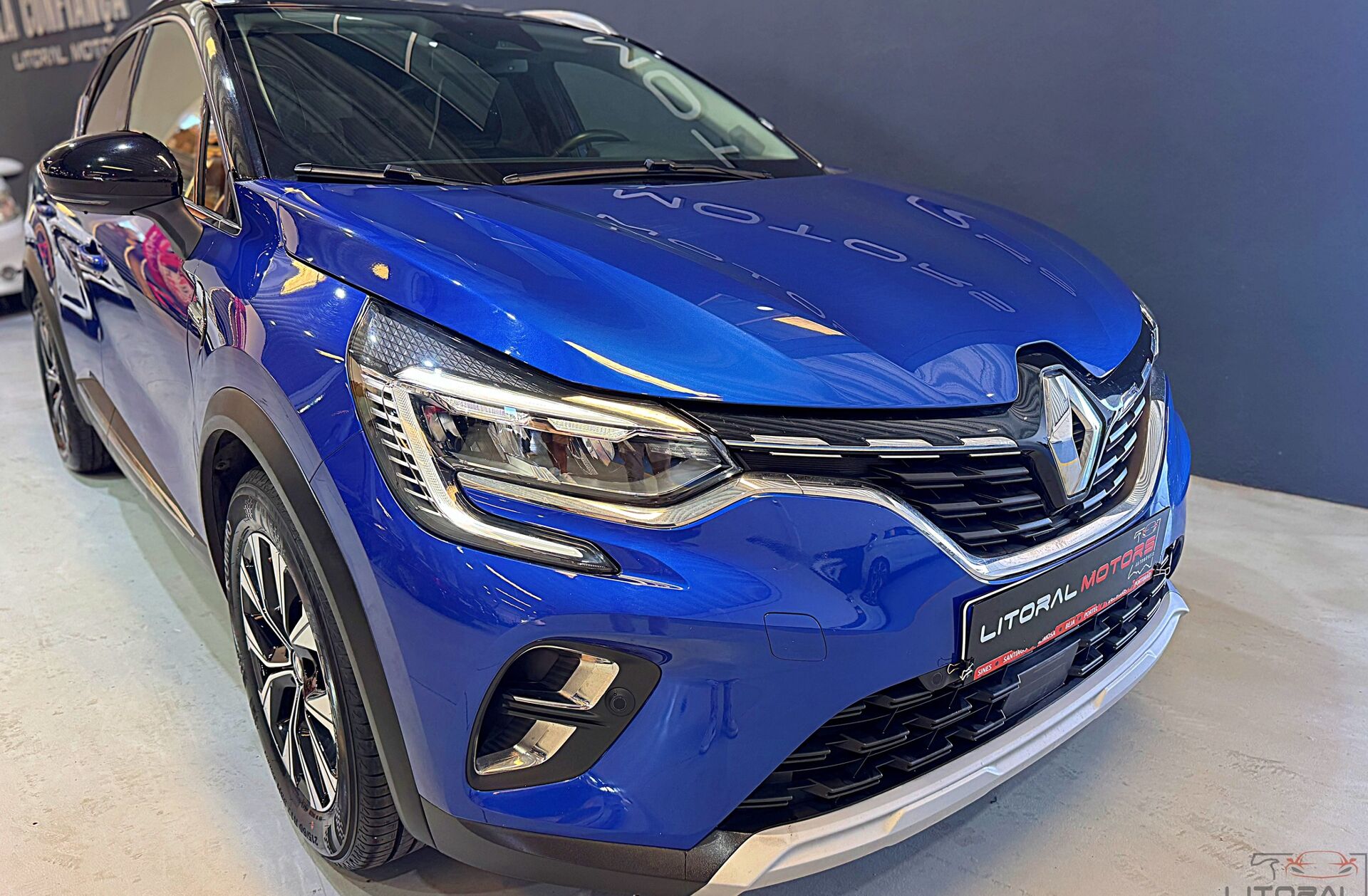 RENAULT Captur 1.0 TCe Intens
