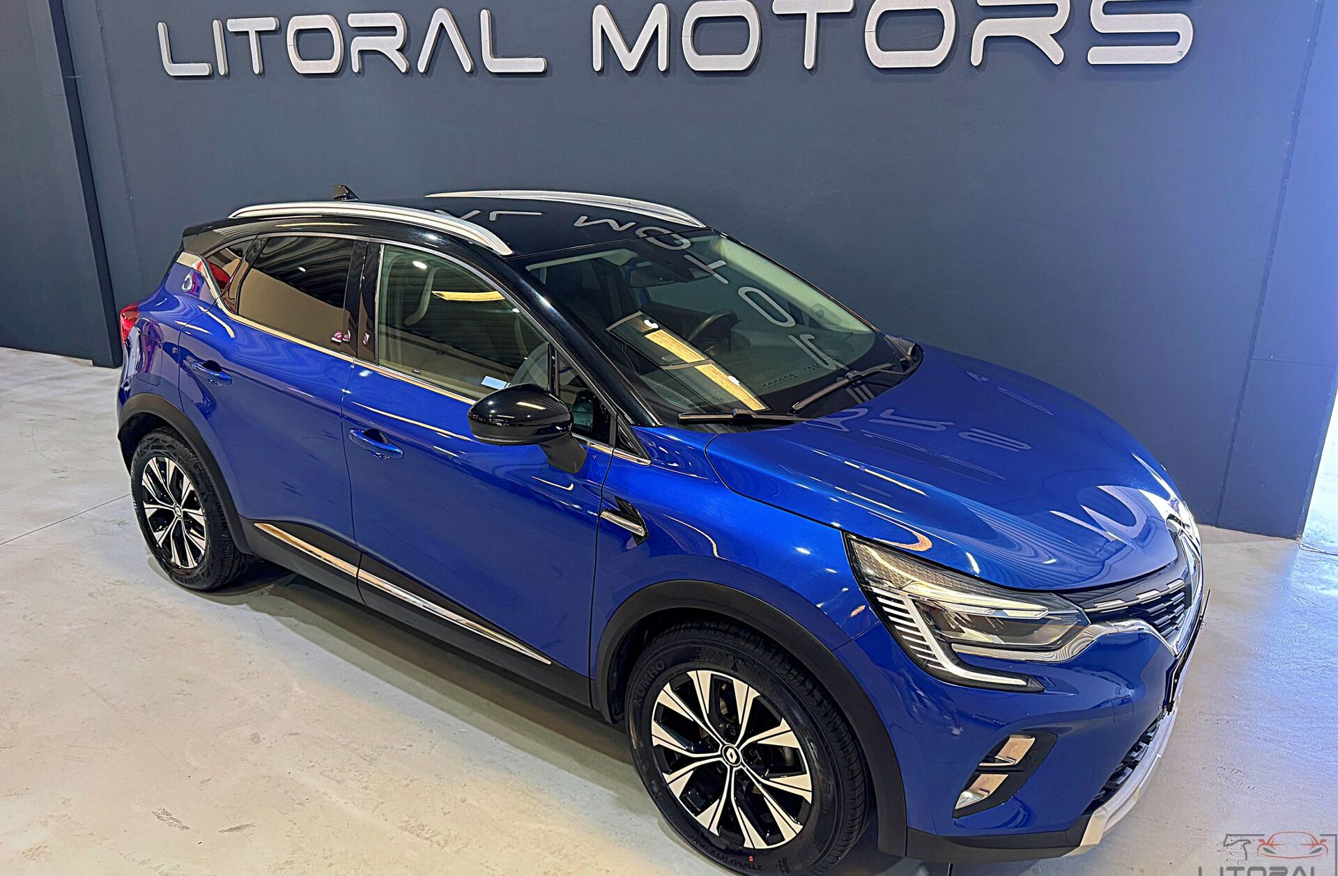 RENAULT Captur 1.0 TCe Intens