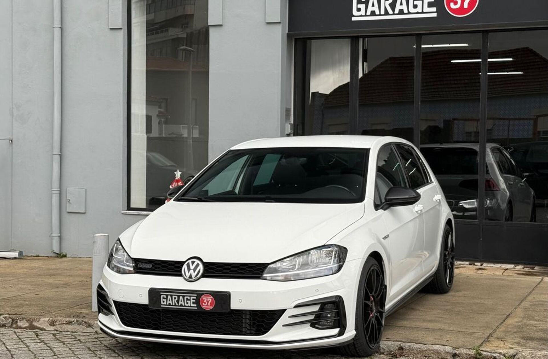 VOLKSWAGEN Golf 2.0 TDi GTD DSG