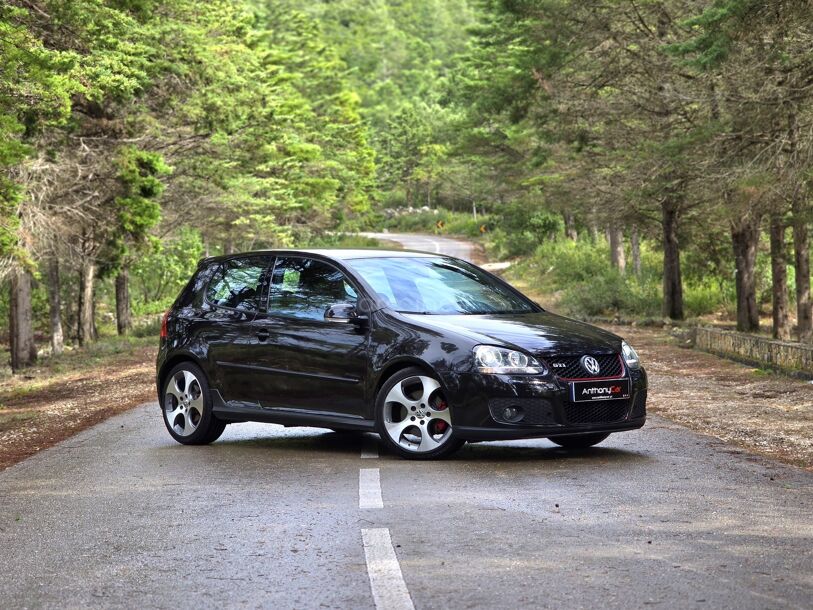 Volkswagen Golf 2.0 GTi DSG com 82 000 km por 15 990 € AnthonyCar Leiria