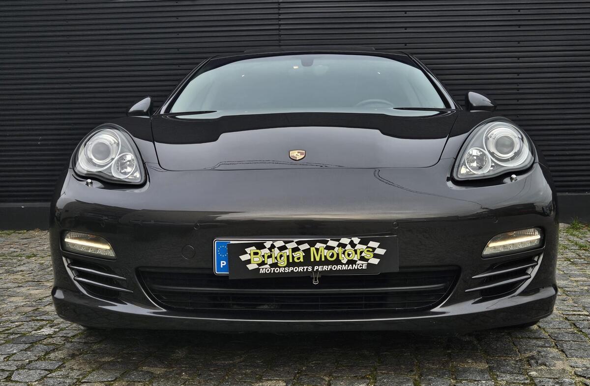 PORSCHE Panamera Panamera