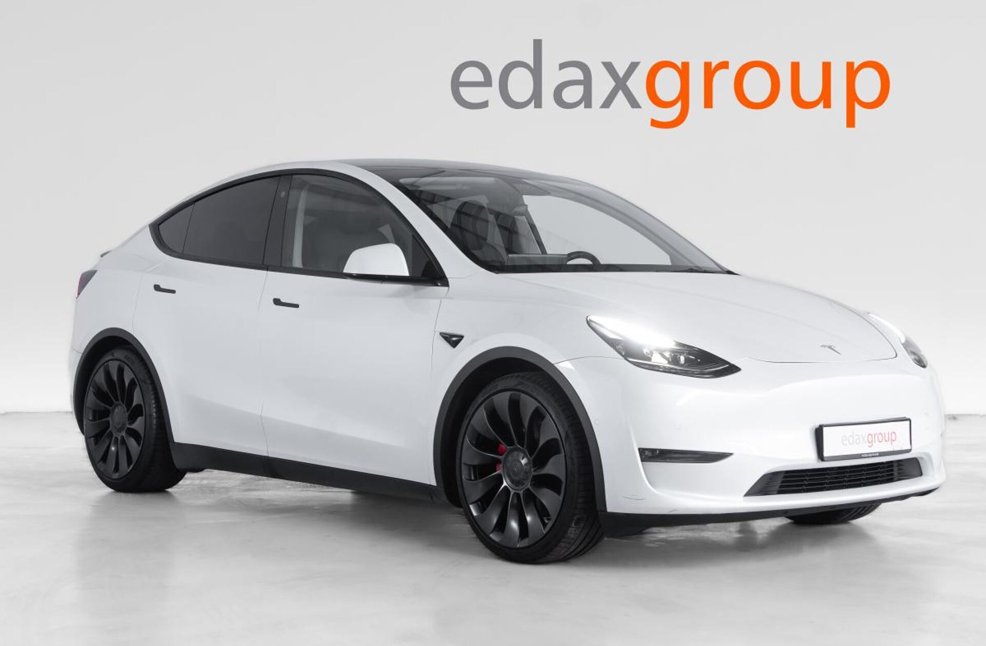 TESLA Model Y Performance Tração Integral