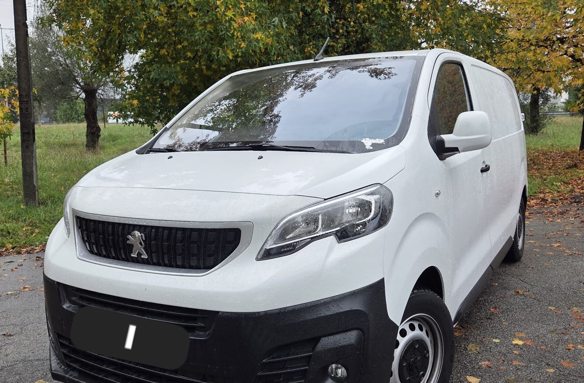 PEUGEOT Expert 2.0 BlueHDi L1H1 Premium Compact EAT8