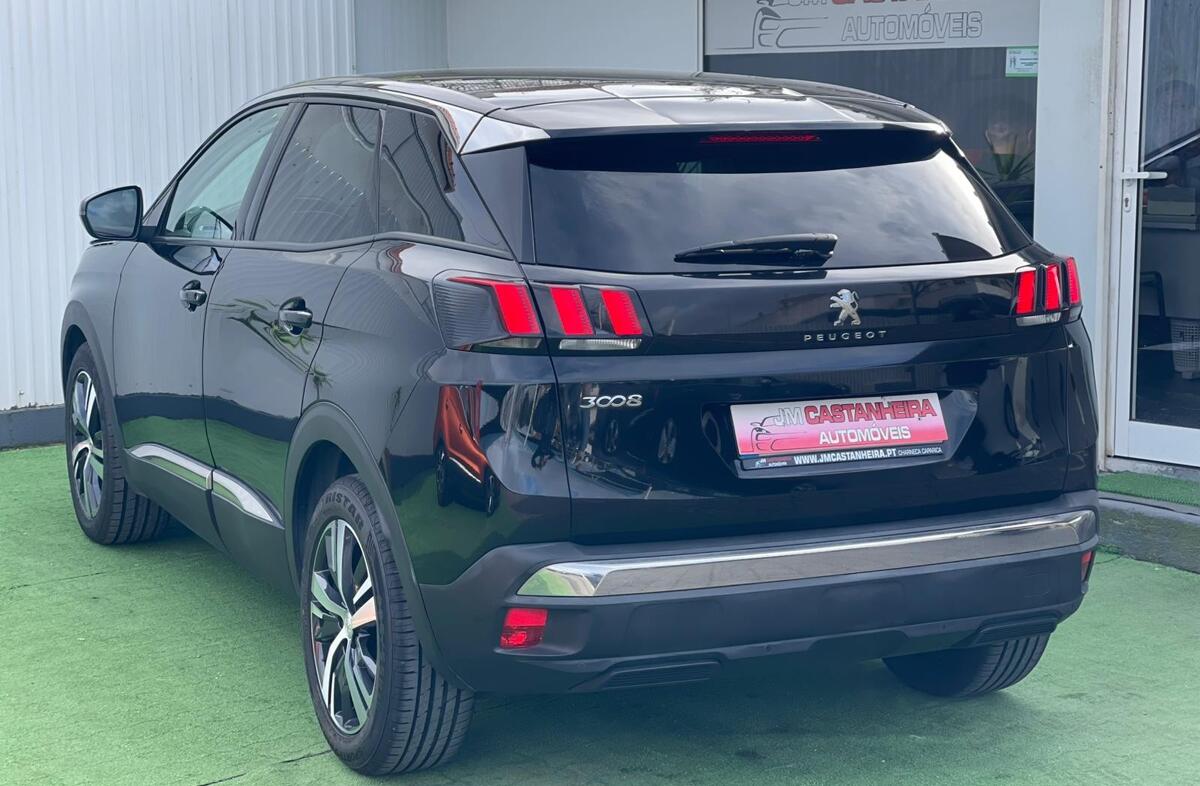 PEUGEOT 3008 1.5 BlueHDi Allure EAT8